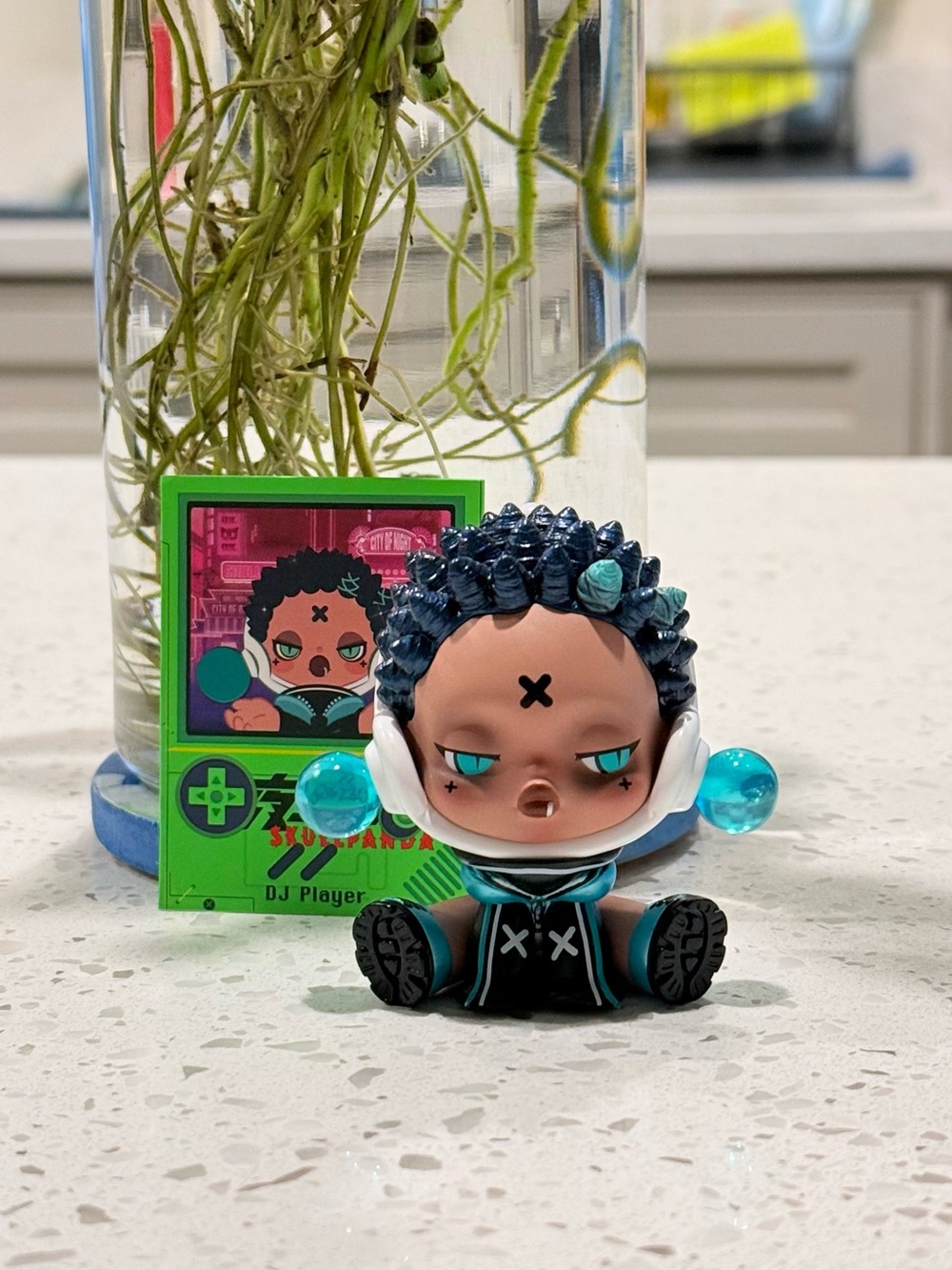 POP MART SKULLPANDA City of Night Series – DJ Player